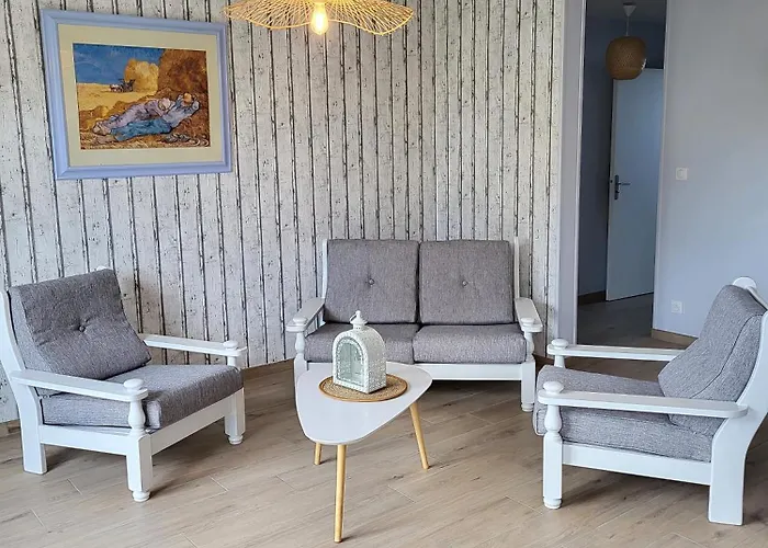 Semesterbostad Cadet Rousselle